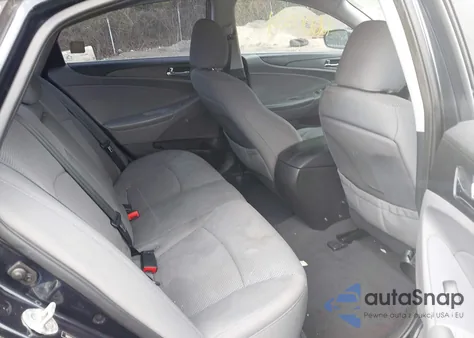 2013 Hyundai Sonata Gls z USA, uszkodzony, nr VIN 5NPEB4AC1DH704376